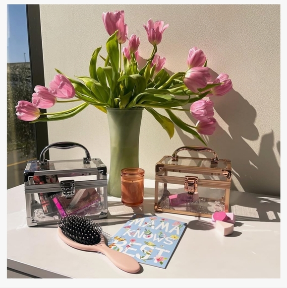 NEW Impressions Vanity Makeup Train Travel Case - Picture 5 of 10